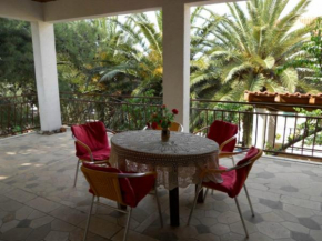 Apartment Three Palms ST